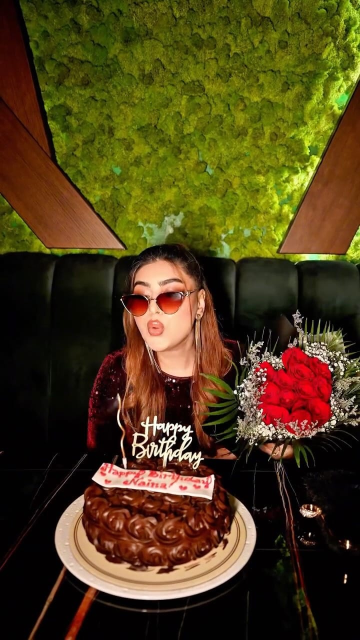 Post 5 by Sunaina on Instagram (video)