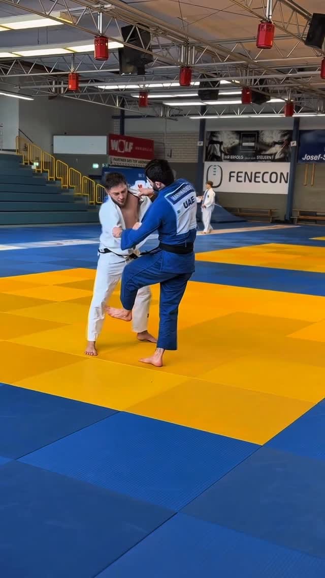 Post 2 by 𝕸𝖆𝓴𝖍𝖒𝖆𝖉𝖇𝖊𝓴 𝕸𝖆𝓴𝖍𝖒𝖆𝖉𝖇𝖊𝓴𝖔𝓿 on Instagram (video)