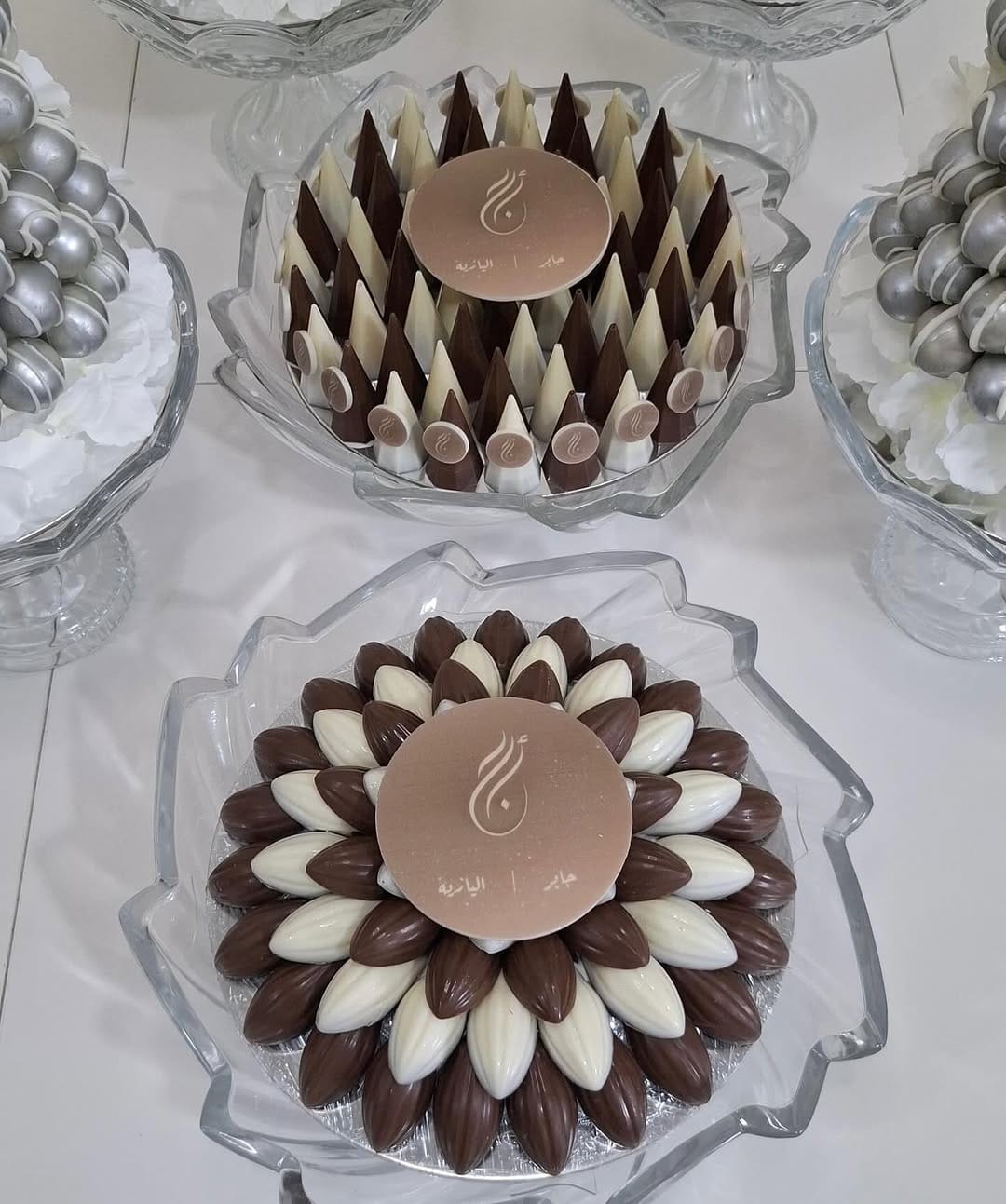 Post 6 by The chocolate club on Instagram (image)