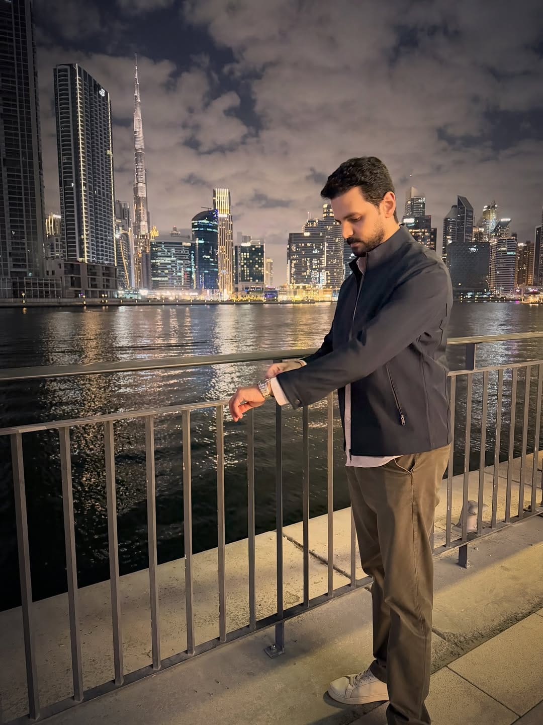 Post 3 by Ali Ashraf Salem on Instagram (image)