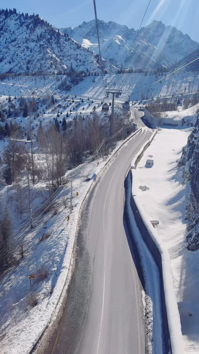 Post 9 by YaZdan Shah on Instagram (video)