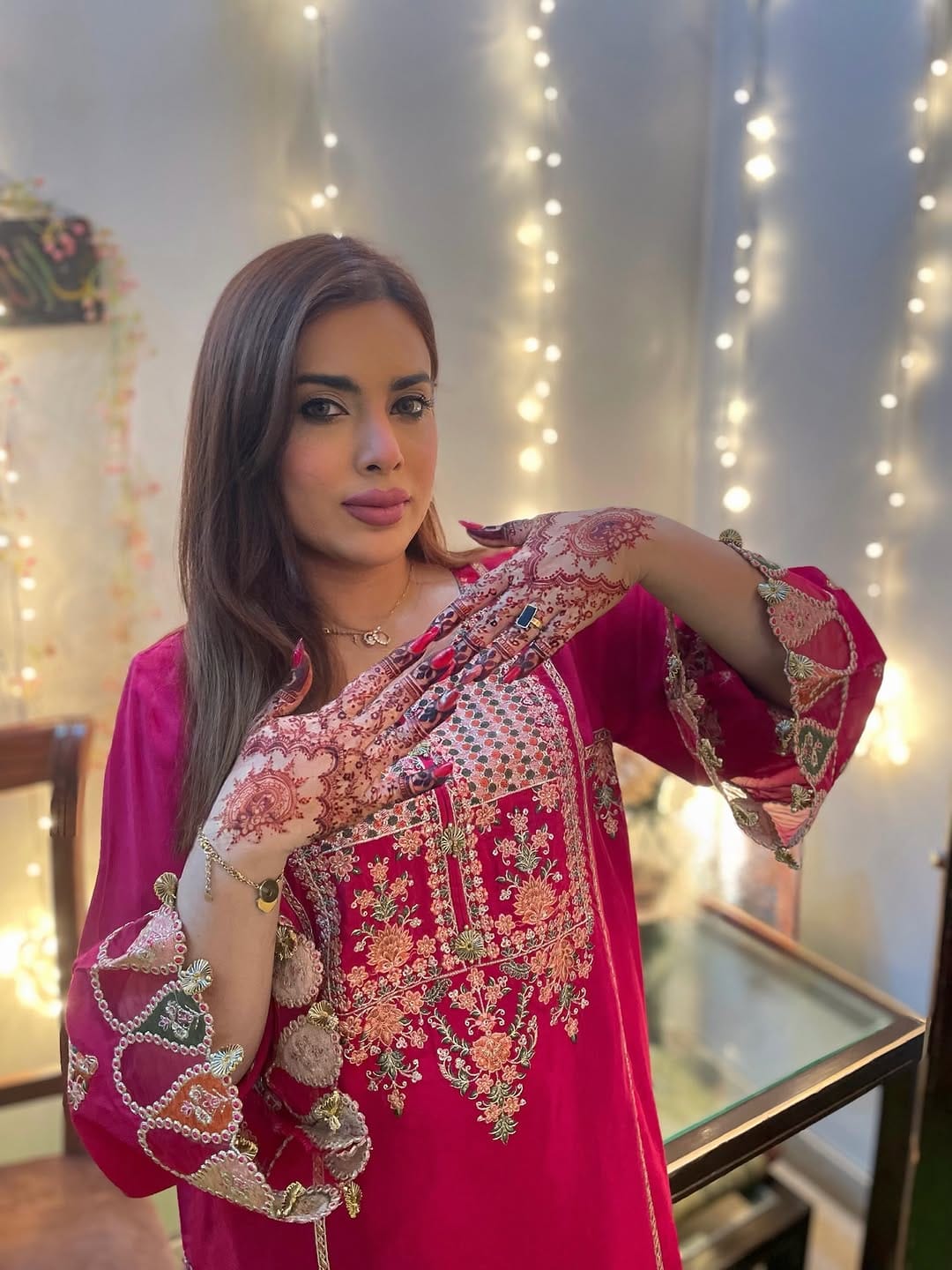 Post 8 by Varda Zea | وردا ضياء on Instagram (image)