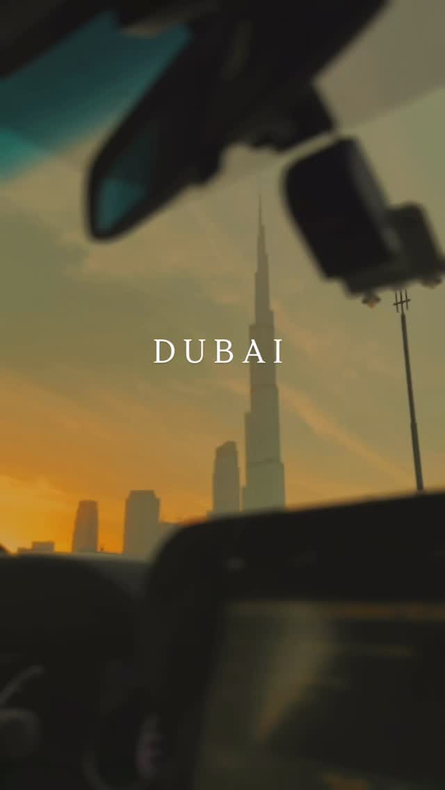 Post 1 by 𝚂𝚊𝚗𝚍𝚢💫 on Instagram (video)