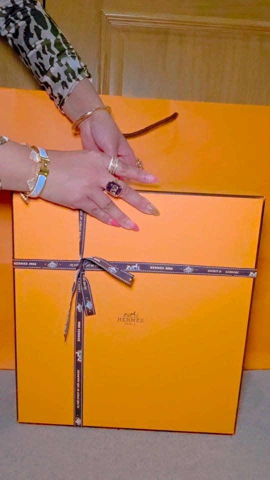 Post 6 by Maaria Azam on Instagram (video)