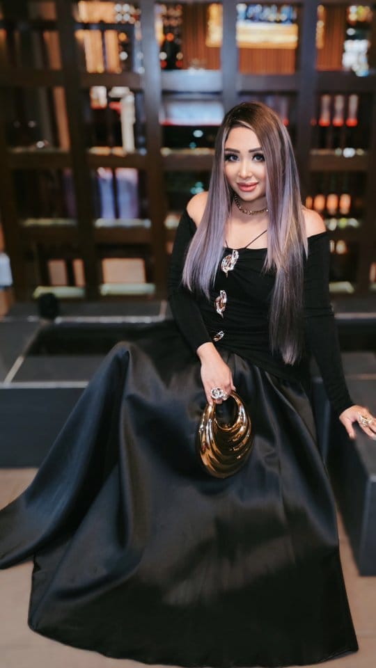 Post 9 by Maaria Azam on Instagram (video)