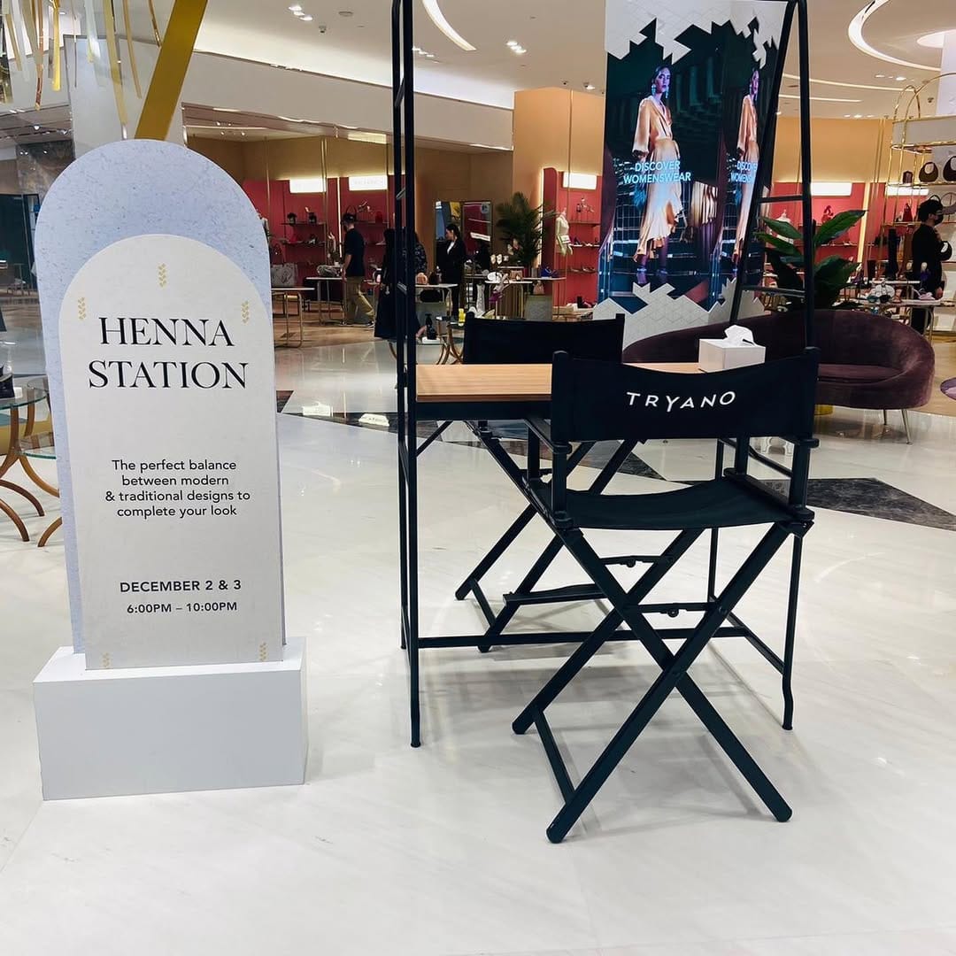Post 10 by The Henna Box | صندوق الحناء on Instagram (carousel)