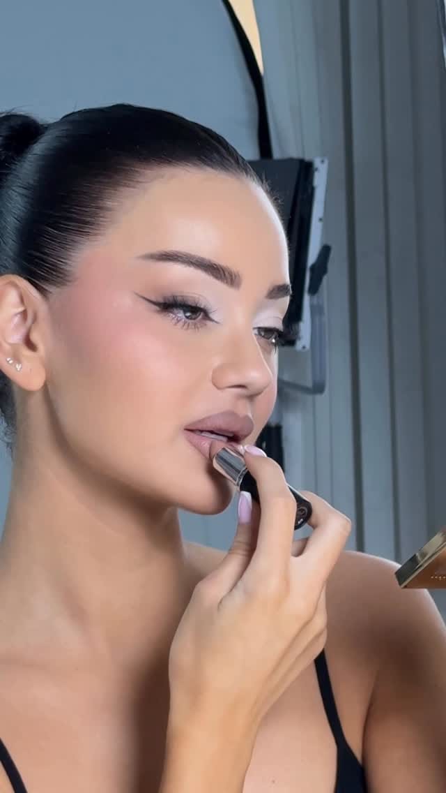 Post 10 by Diana jabbar on Instagram (video)