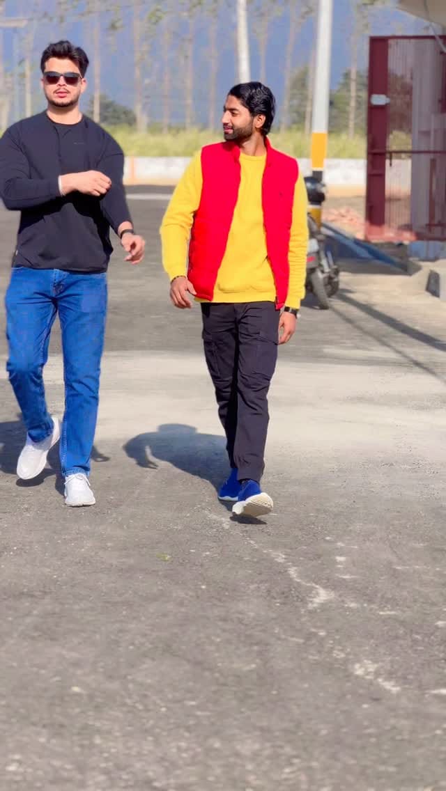 Post 10 by 𝒮𝓊𝒽𝒶𝒾𝓁 𝒮𝒾𝒹𝒹... on Instagram (video)