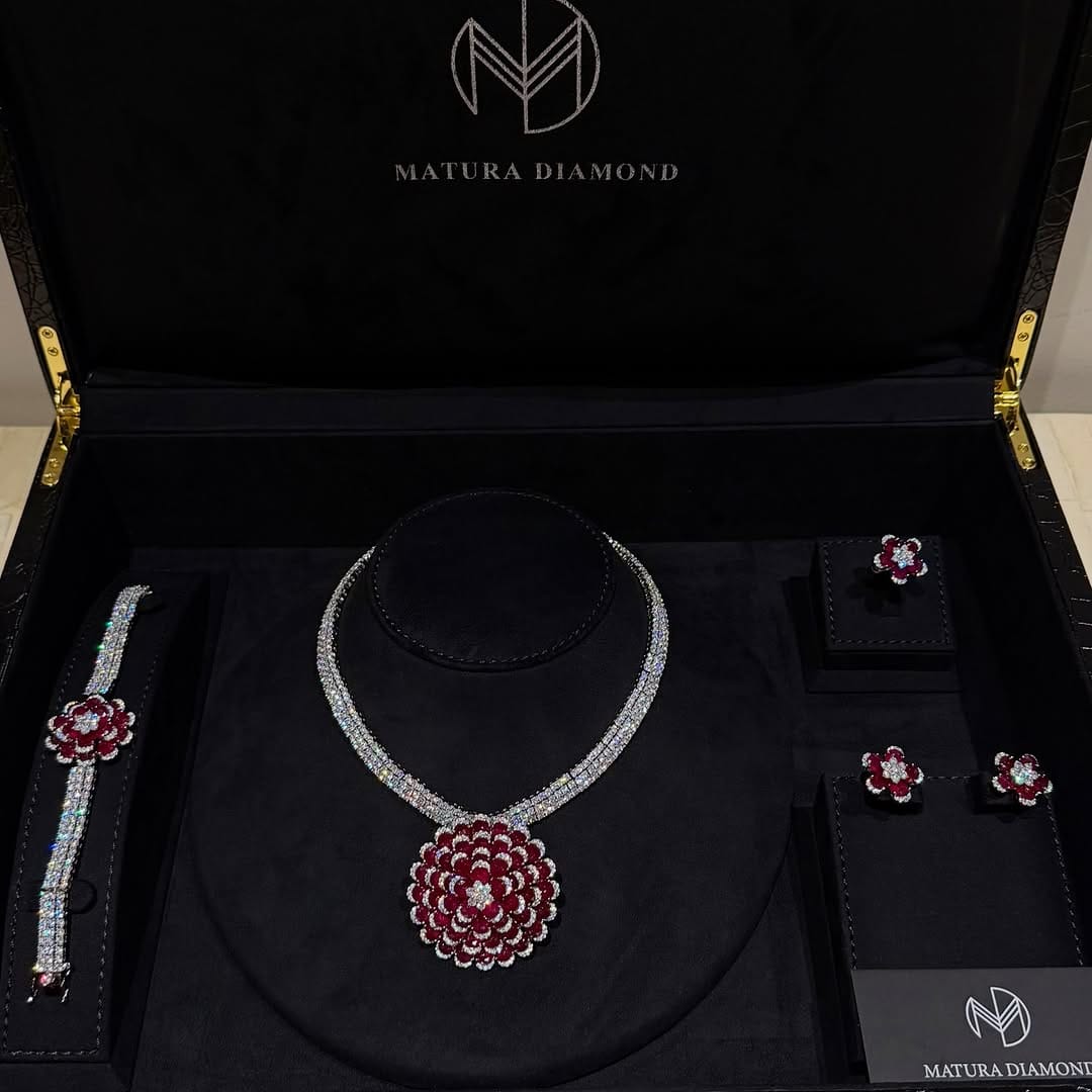 Post 3 by MATURA DIAMOND | مجوهرات ماتشورا دايموند on Instagram (carousel)