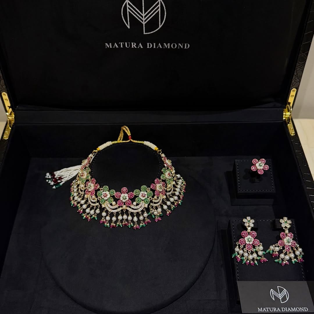 Post 9 by MATURA DIAMOND | مجوهرات ماتشورا دايموند on Instagram (carousel)