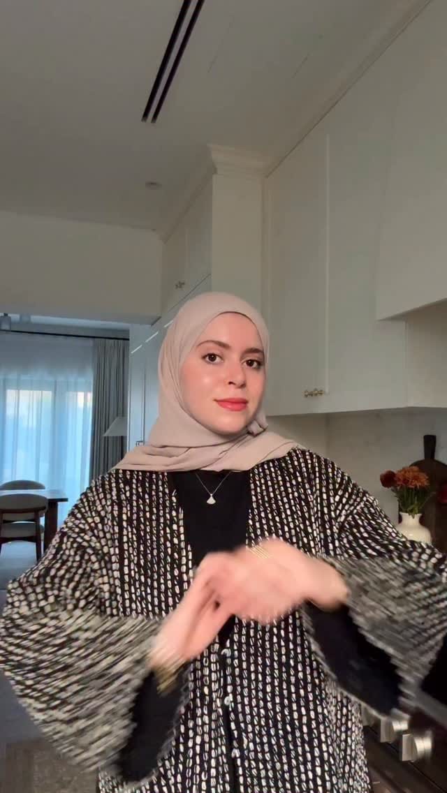 Post 8 by Rawan Shehadeh on Instagram (video)