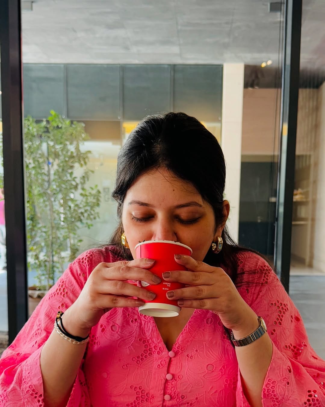 Post 9 by That Foodie Chick - Desha Gehi Makar on Instagram (carousel)