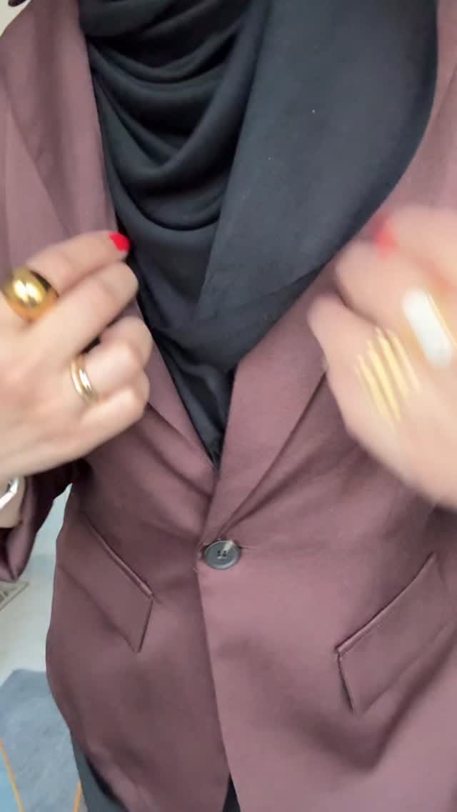 Post 3 by Mehr Mazhar on Instagram (video)