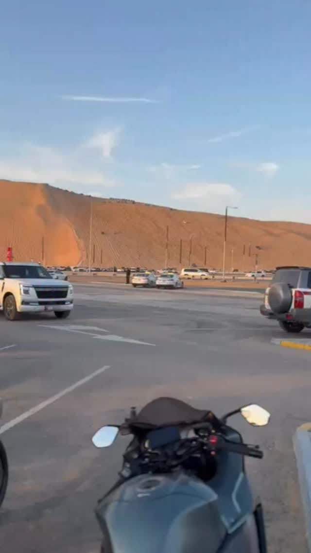 Post 6 by جوجوانا بايكر on Instagram (video)