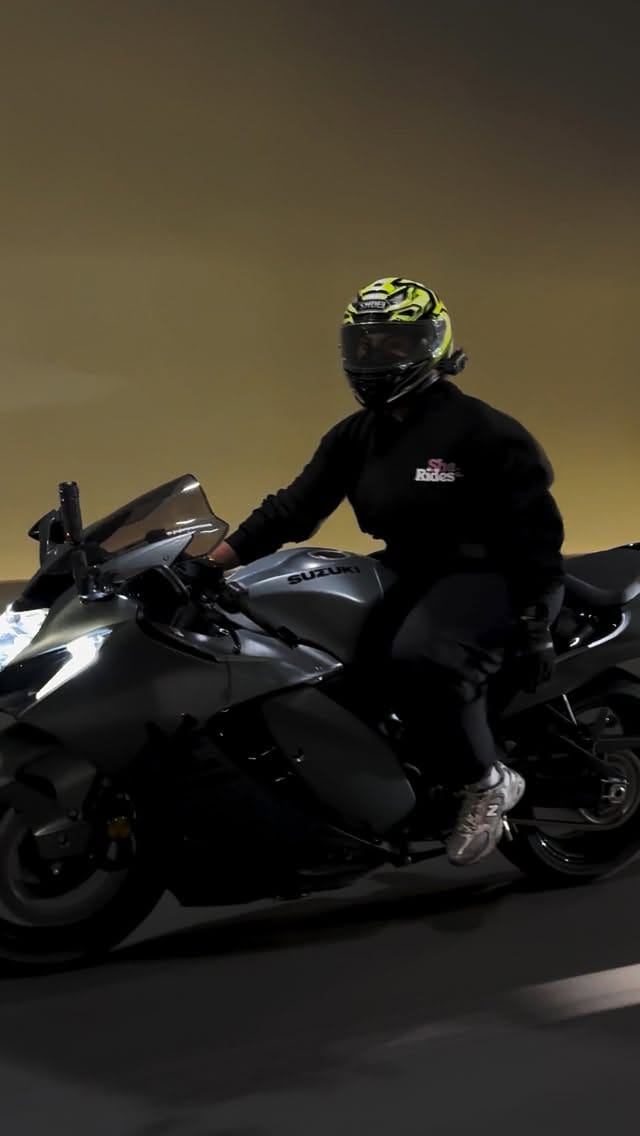 Post 8 by جوجوانا بايكر on Instagram (video)