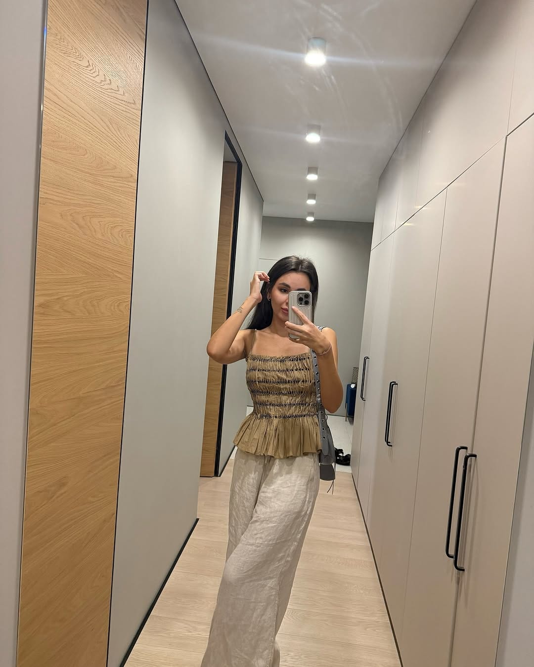 Post 1 by Katya Conture on Instagram (carousel)