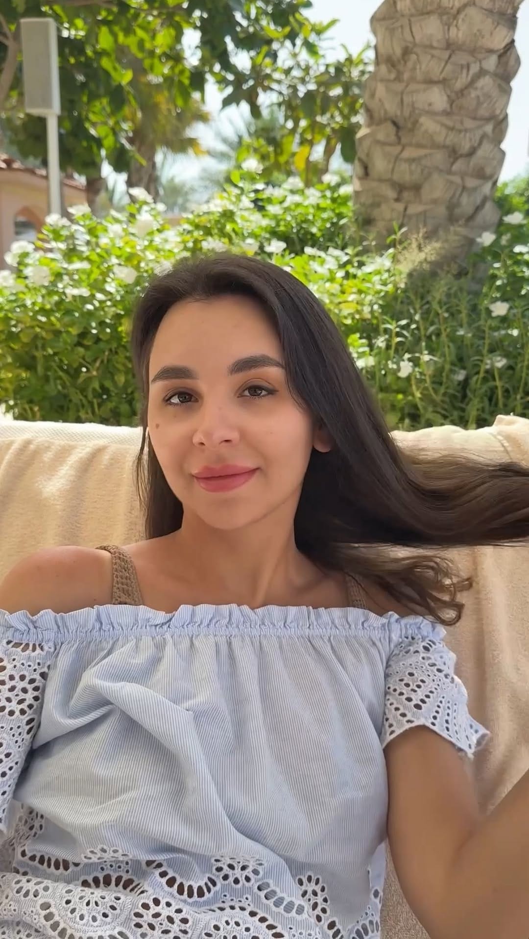 Post 5 by Katya Conture on Instagram (video)