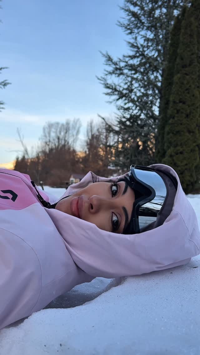 Post 5 by Bochra Zaiti on Instagram (video)