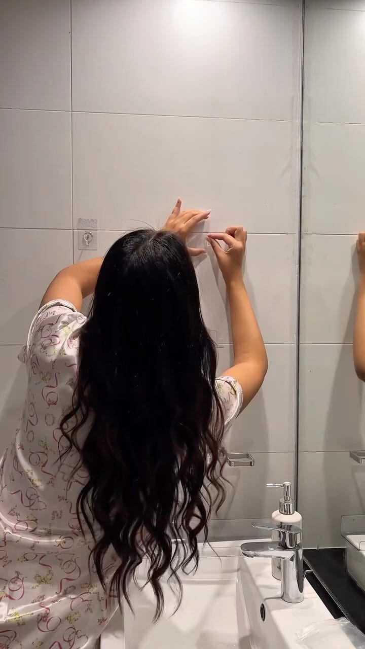 Post 10 by Bochra Zaiti on Instagram (video)