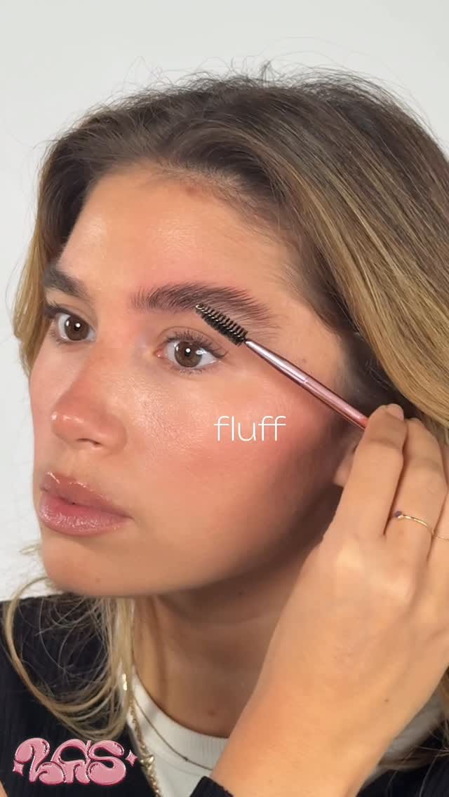 Post 10 by LAS CLUB 🤠💞🪩 on Instagram (video)