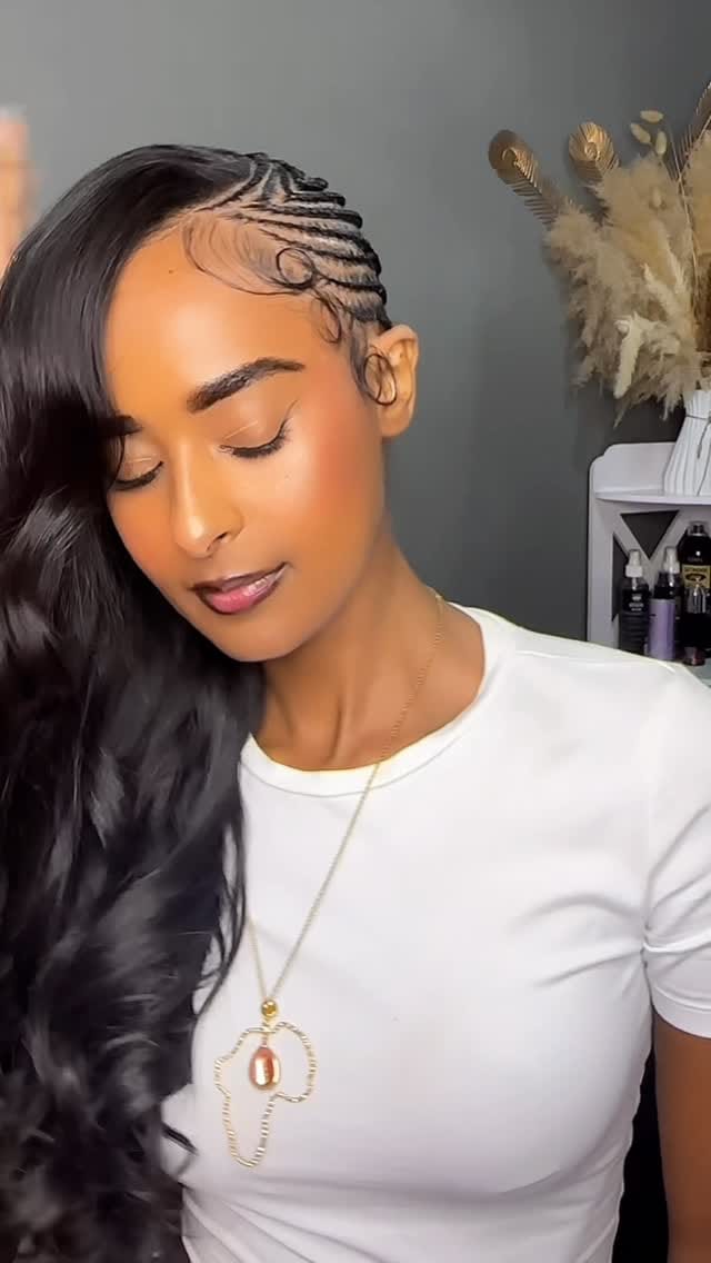 Post 8 by DUBAI HAIR STYLIST 💇‍♀️ on Instagram (video)