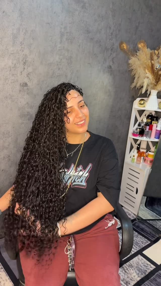 Post 5 by DUBAI HAIR STYLIST 💇‍♀️ on Instagram (video)