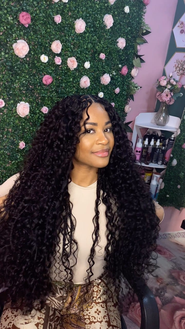 Post 10 by DUBAI HAIR STYLIST 💇‍♀️ on Instagram (video)