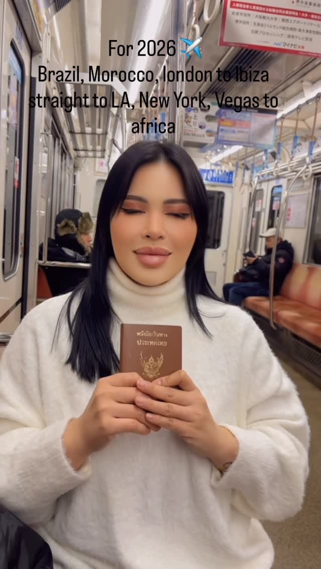 Post 3 by Waranya Lao-ngarm on Instagram (video)