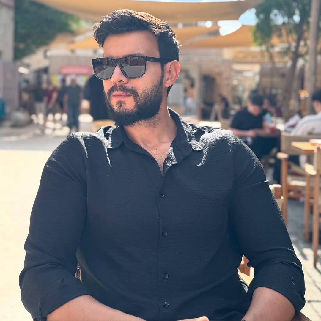 Post 2 by Ahmed Arafate on Instagram (carousel)