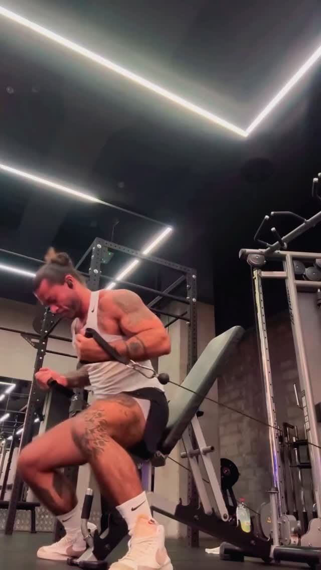 Post 3 by Anthony Paulin on Instagram (video)