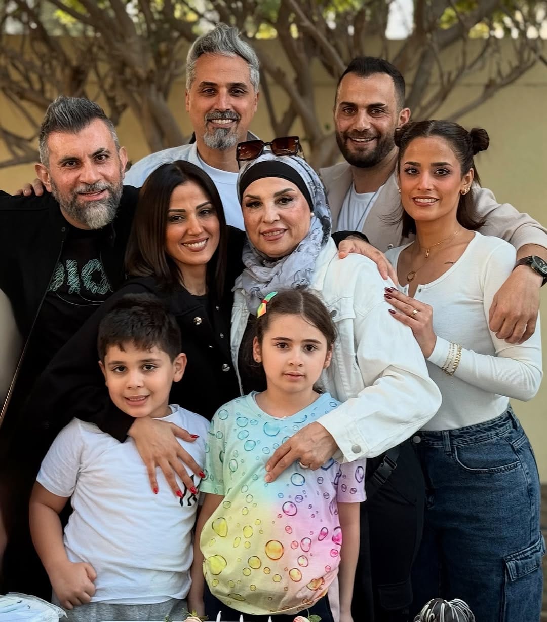 Post 8 by Farah Hannouneh on Instagram (carousel)