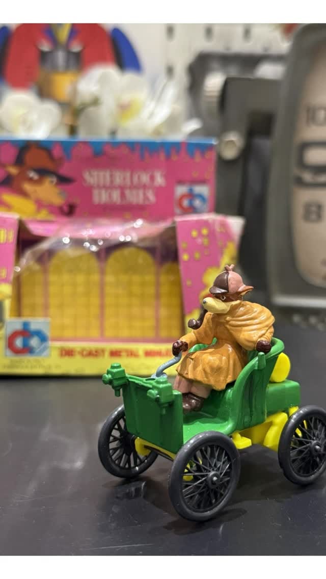 Post 6 by ROBOT TOYS TRADING on Instagram (video)