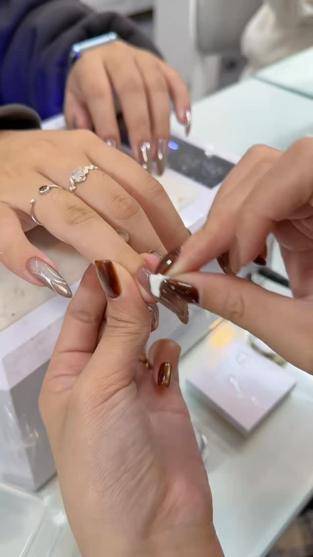 Post 3 by JIA Beauty on Instagram (video)