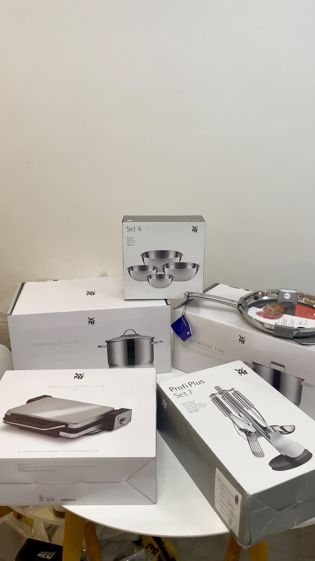Post 1 by Online shop from dubai🇦🇪 on Instagram (video)