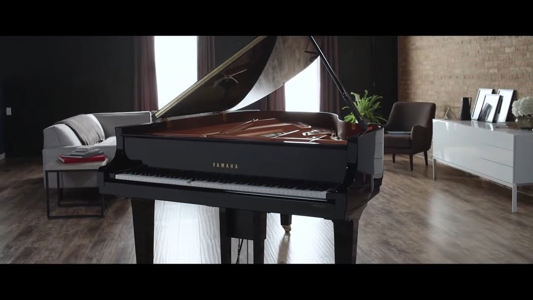 Post 7 by Thomsun Music on Instagram (video)