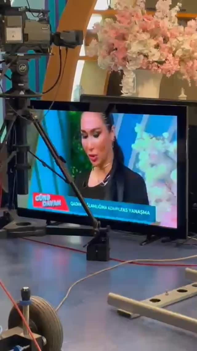 Post 8 by Leyla Aliyeva 🐝 on Instagram (video)