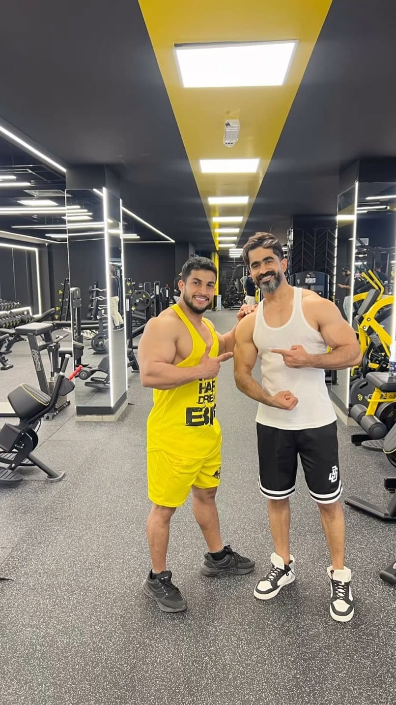 Post 8 by Sulaiman Alaufi on Instagram (video)
