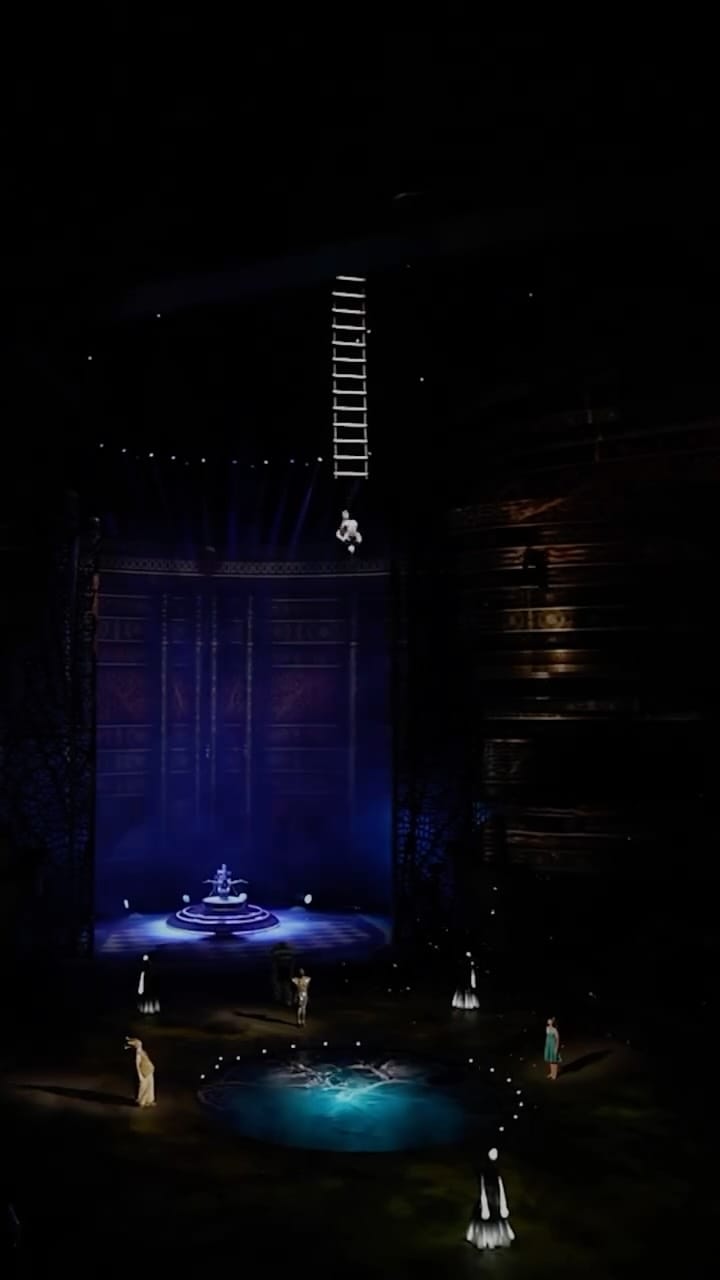 Post 9 by La Perle DXB on Instagram (video)