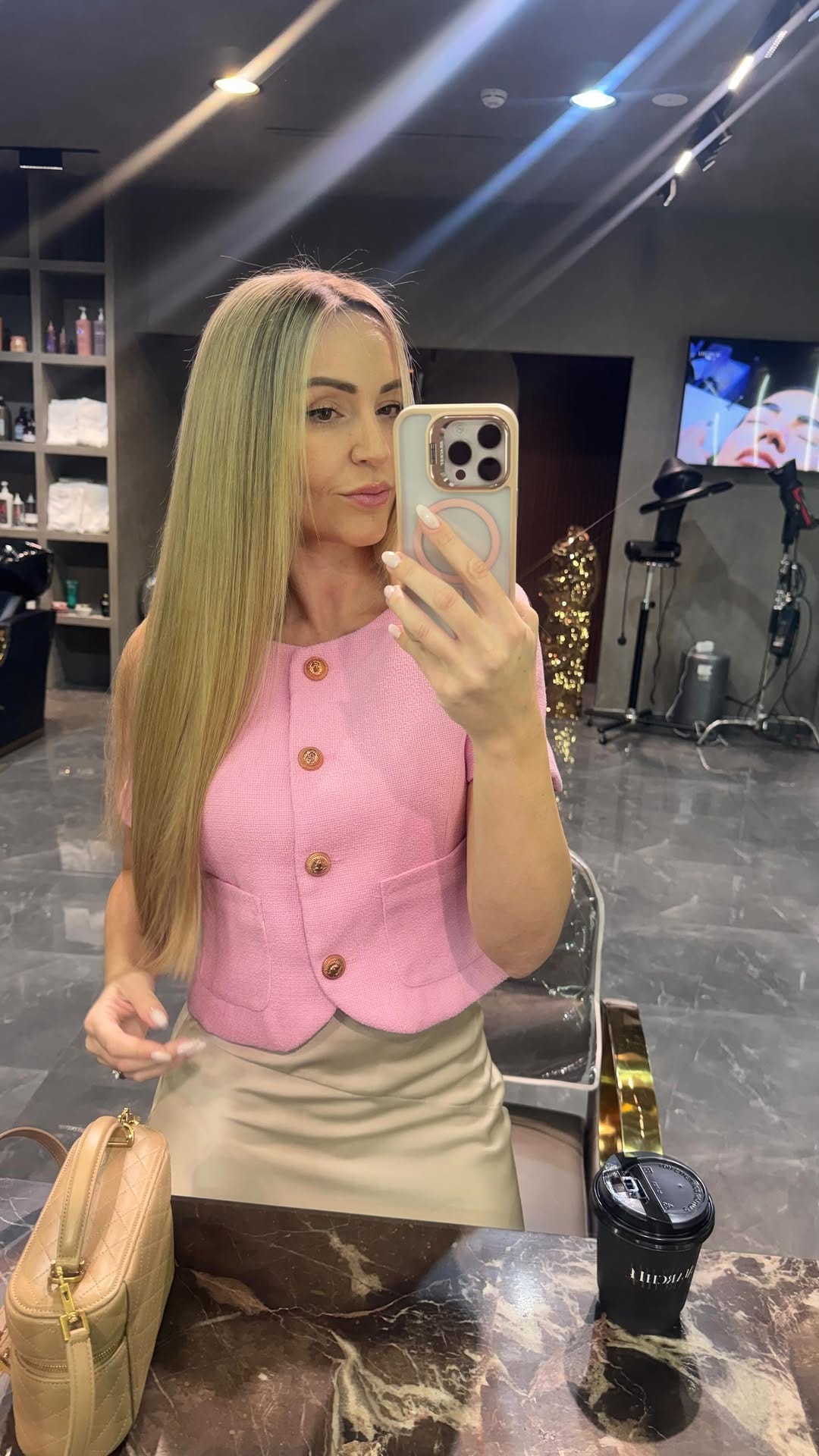 Post 1 by Dubai | Foodie | Fitness on Instagram (video)