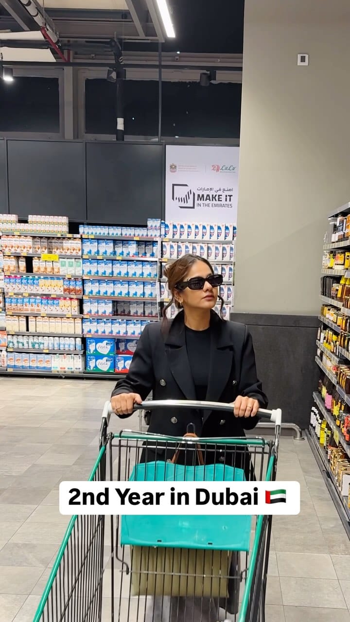 Post 9 by Afreen Sayed on Instagram (video)
