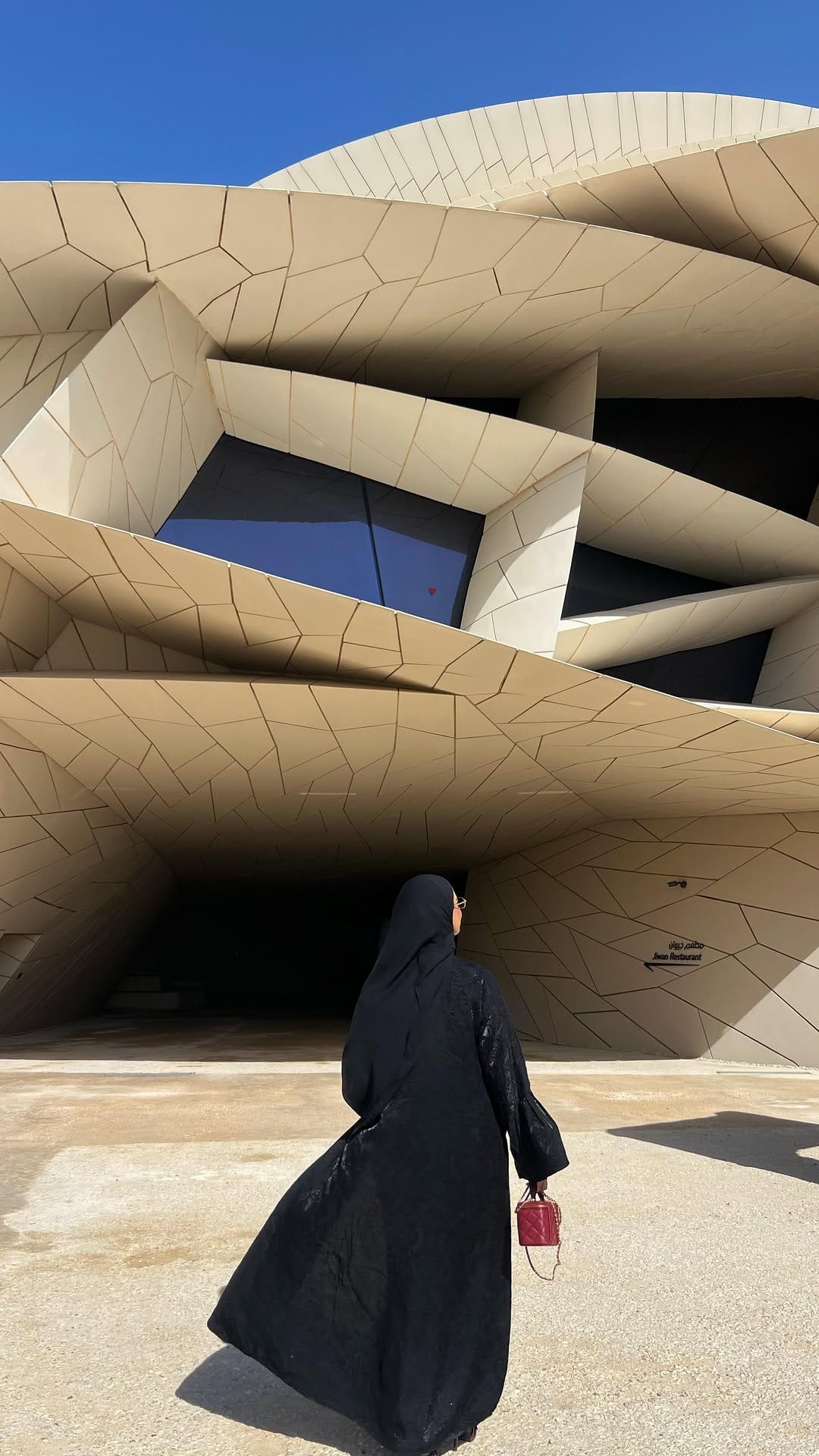 Post 9 by Juwairiya•Bakharia on Instagram (video)