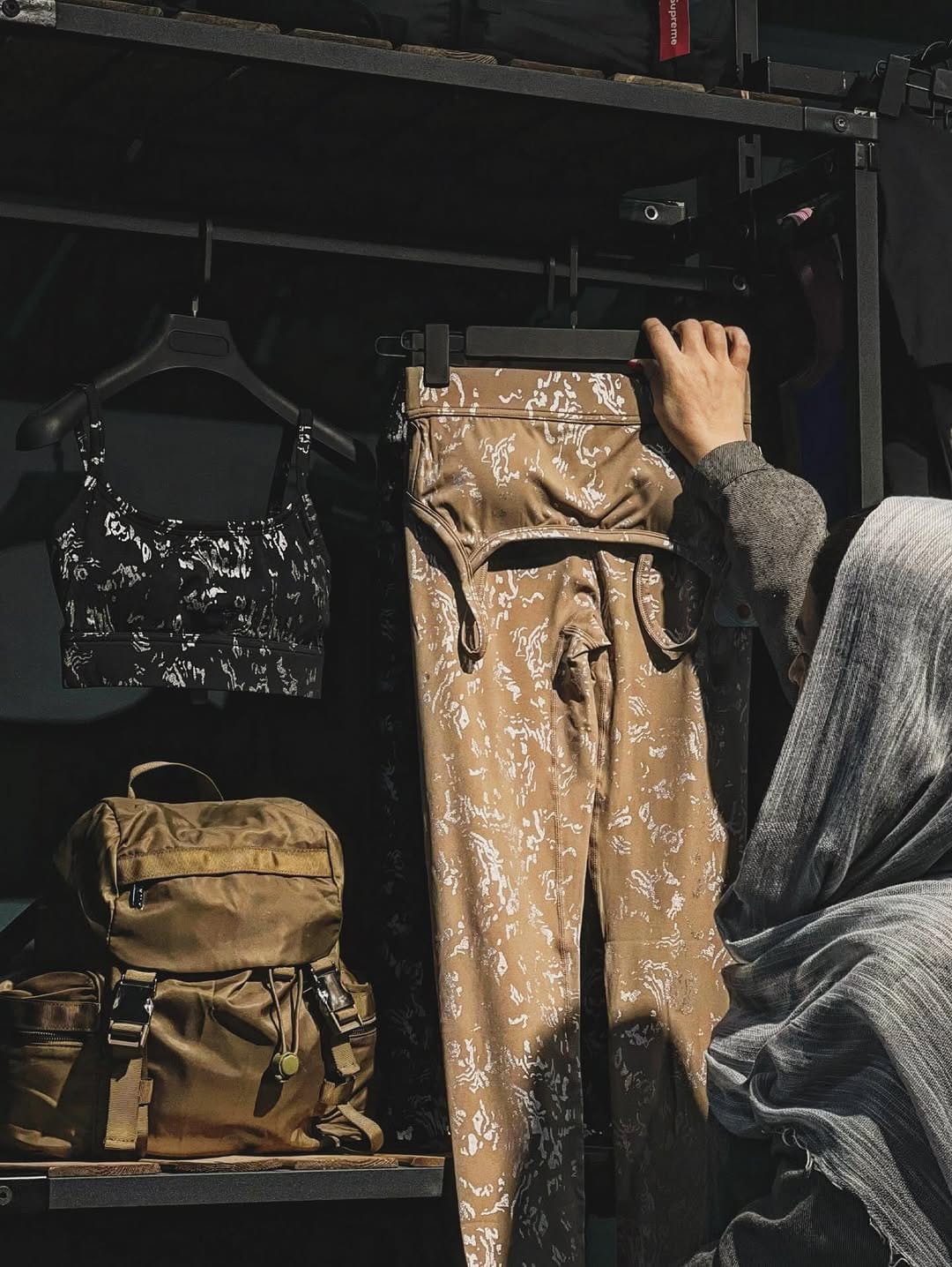 Post 5 by بوتیک ورزشی بِ | ست ورزشی | لگ | نیمتنه besportclothes on Instagram (carousel)