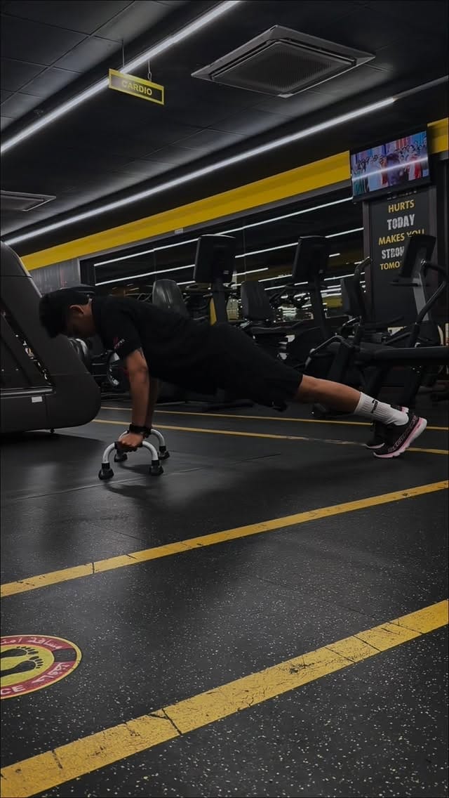Post 2 by FLORIDA GYM UAE on Instagram (video)
