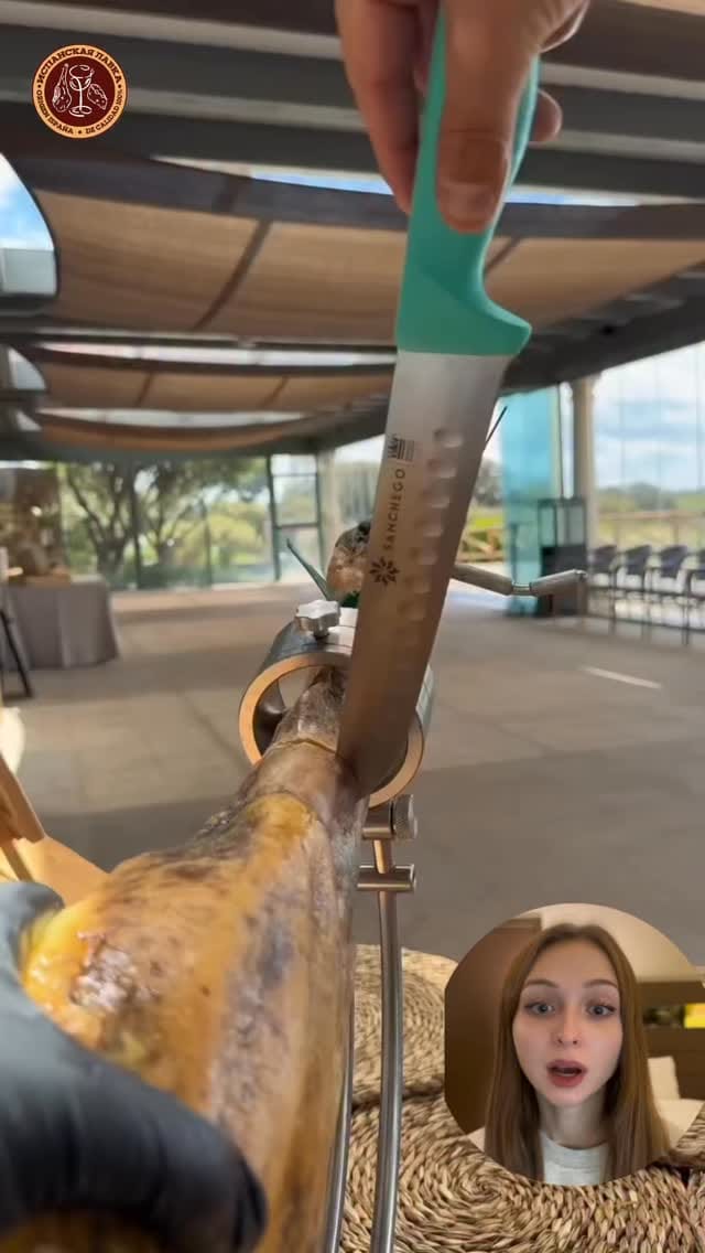 Post 4 by ХАМОН, СЫРЫ, ВИНО, МОРЕПРОДУКТЫ | Moscow, Dubai on Instagram (video)