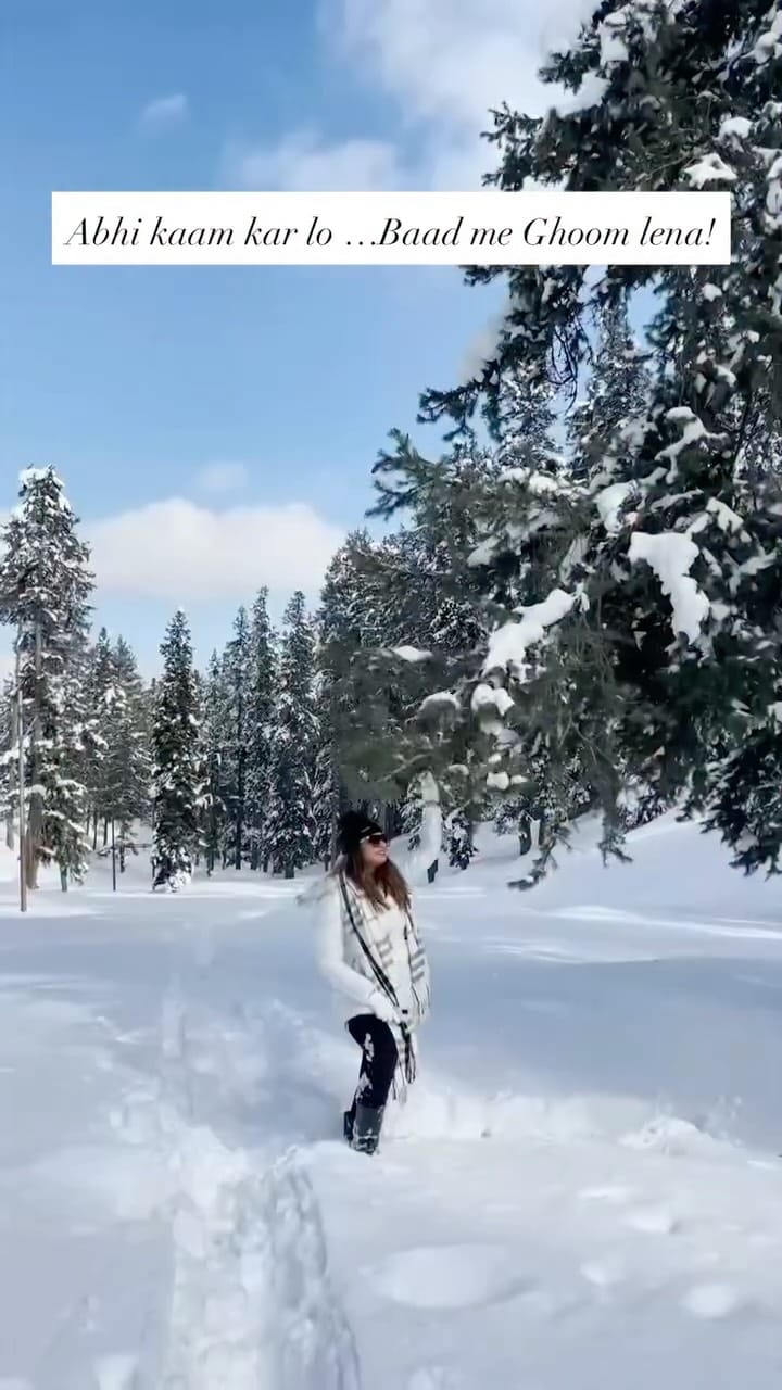 Post 3 by Bhaavya Kapur on Instagram (video)