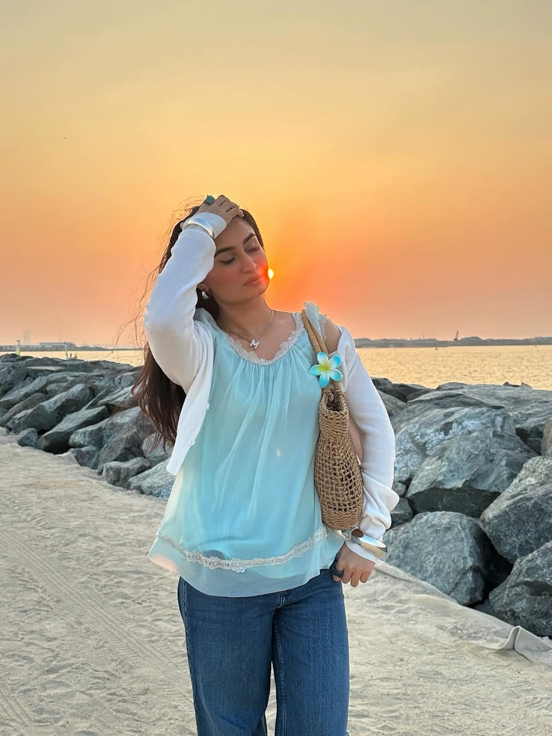 Post 5 by MAHEEN MALIK 💘 on Instagram (carousel)