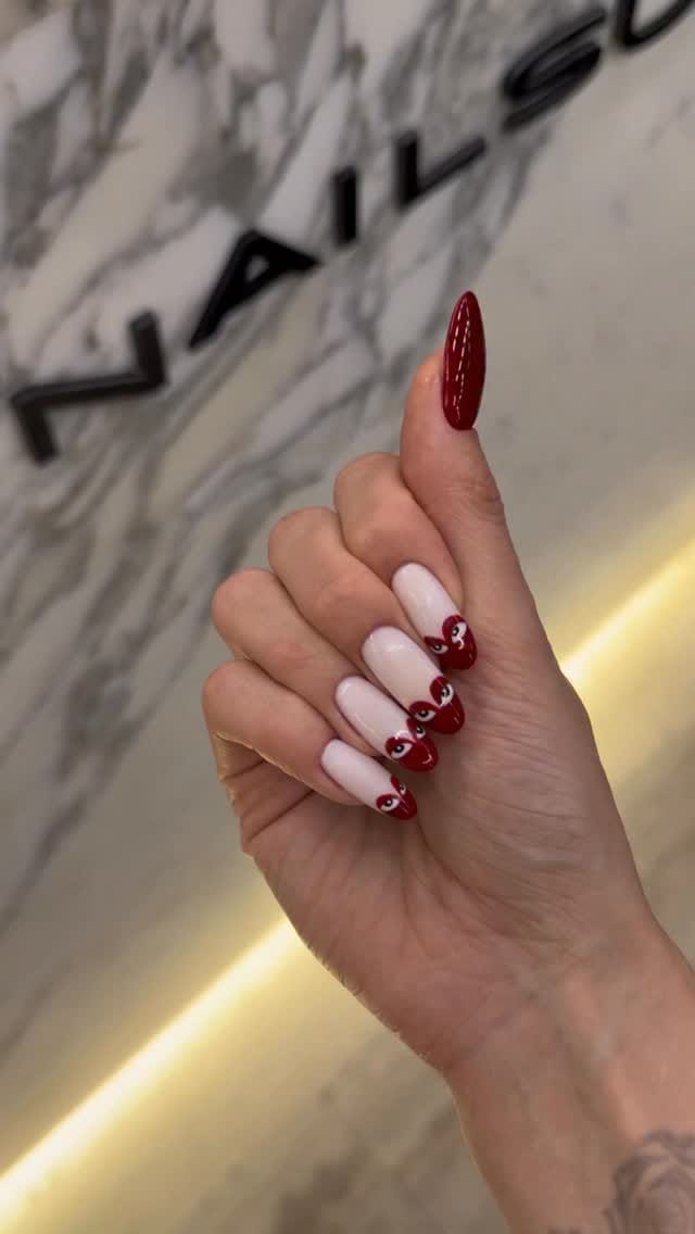 Post 4 by International network salons 🇺🇸 🇷🇺 🇦🇪🇦🇲We do house calls💅🏻 on Instagram (video)
