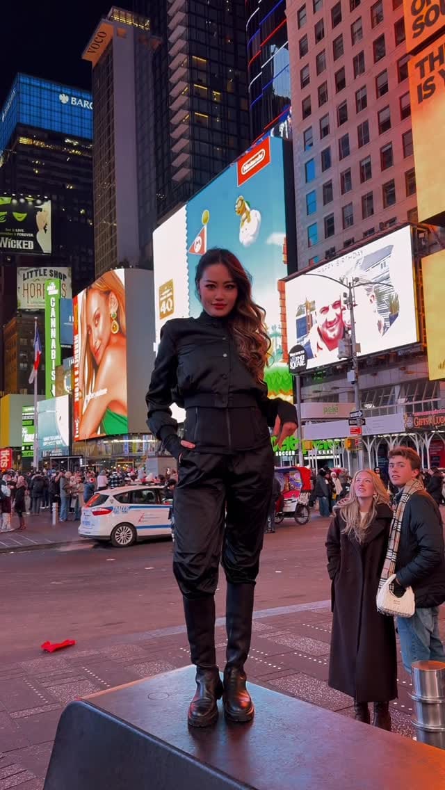 Post 6 by Alice on Instagram (video)