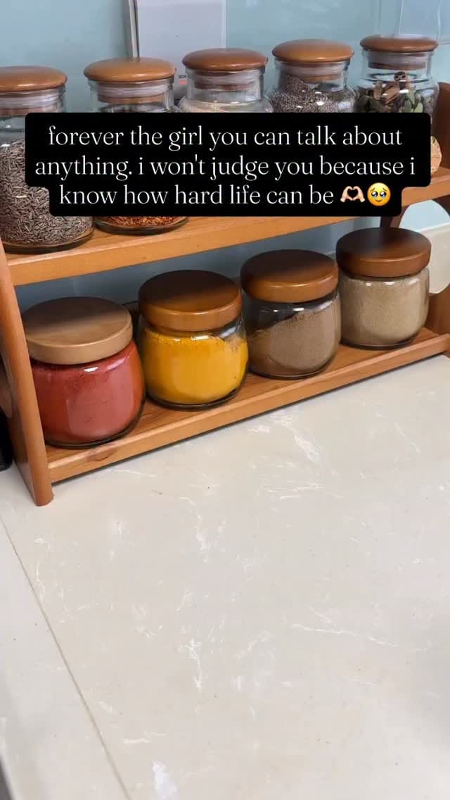 Post 6 by Fouziya Moin on Instagram (video)
