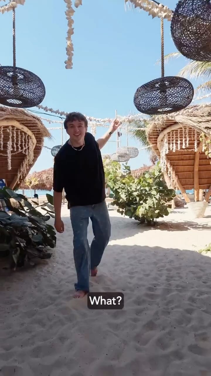 Post 2 by Liam Dipple on Instagram (video)